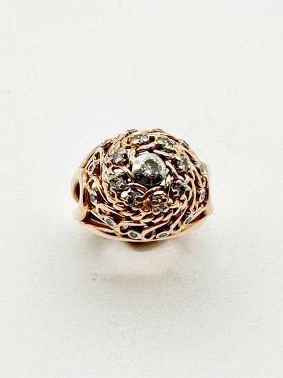 Bague dôme en fils d'or 18K (750) et platine,...