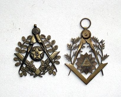 Deux bijoux de Maitre. 