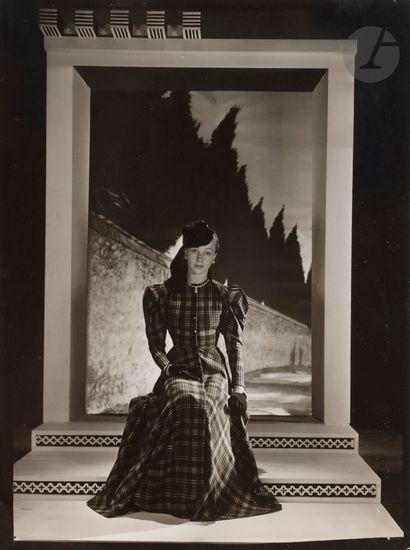 Horst P. Horst (1906-1999)
Madame Muth (vêtements...