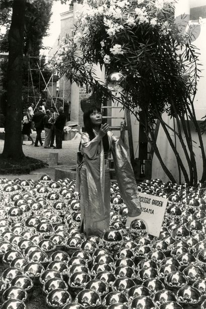Vittorio Pavan 
Yayoi Kusama in the middle...
