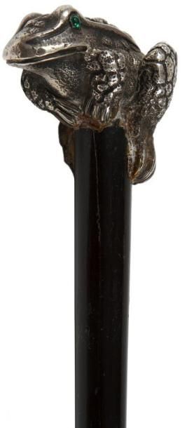 Pommeau d?ombrelle en bronze argenté figurant...