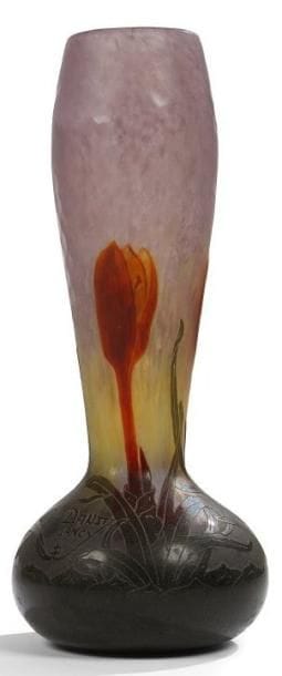 DAUM Nancy
Vase oignon à long col ovoïde...