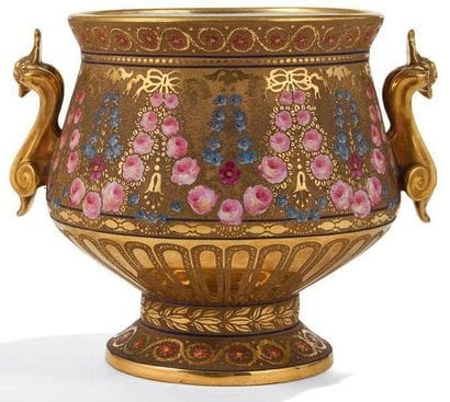 Georges DUMAS Fils à Limoges
Important cache-pot,...