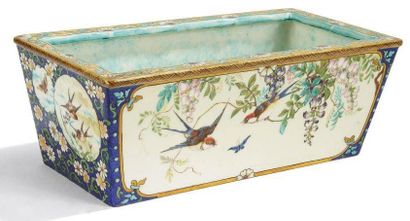 Théodore DECK (1823-1891)
Jardinière légèrement...