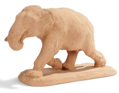 Roger GODCHAUX (1878-1958)
Éléphant marchant....