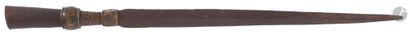 Long spear point with median edge. 
Fitted...