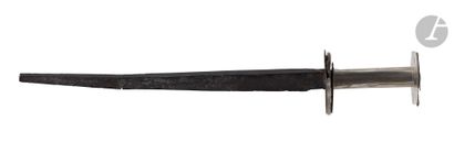 Rouelle dagger in excavated condition.
Remains...