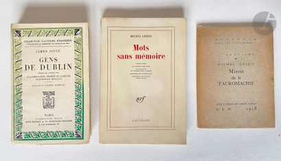 LITERATURE. 
Set of 25 books: 
- APOLLINAIRE...