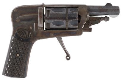 Revolver Hammerless, cinq coups calibre 6...