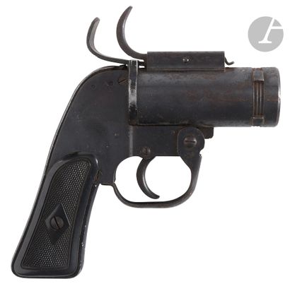 Pistolet lance-fusée U.S. modèle M8. 
Finition...