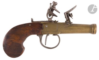 Pistolet à coffre à silex, de marine. 
Canon...