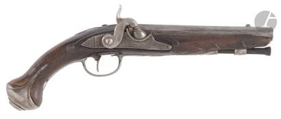 Pistolet à silex d’officier transformé à...