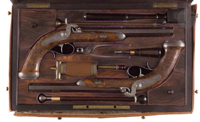 Superbe coffret nécessaire de pistolets à...