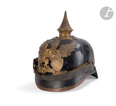Casque à pointe modèle 1895 du type Badois....