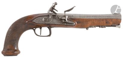 Pistolet à silex d’officier. 
Canon à pans...