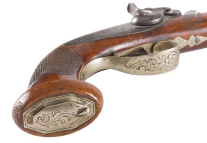 Pistolet à percussion d’officier. 
Canon...