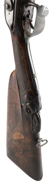 Fusil de chasse à silex transformé à percussion....