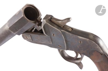 Pistolet lance-fusée Hebel. 
Canon rond à...