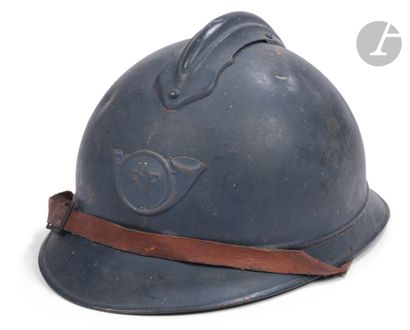 Casque Adrian modèle 1915 de Chasseur à pied....