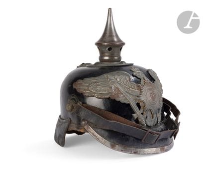 Casque à pointe modèle 1915 d’infanterie...