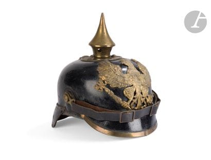 Casque à pointe modèle 1895 Prussien. 
Bombe...