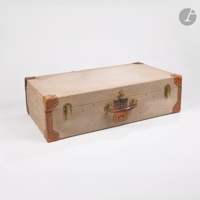HERMÈS PARIS
Valise en toile gris beige,...