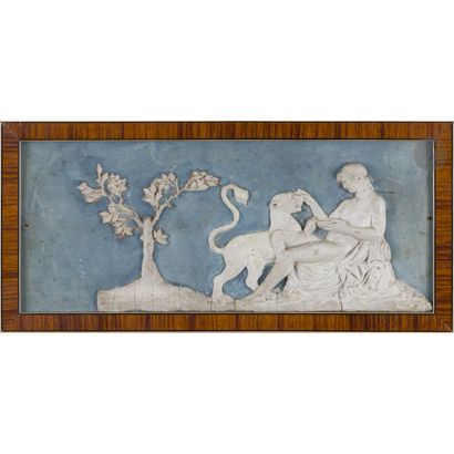 Neuf panneaux rectangulaires à décor de guirlandes...