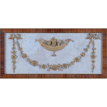 Neuf panneaux rectangulaires à décor de guirlandes...