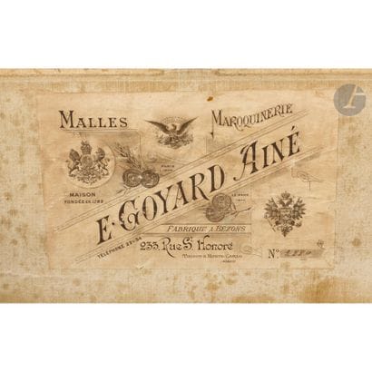 GOYARD
Malle de voyage rectangulaire en toile...