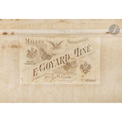 GOYARD
Malle de voyage rectangulaire en toile...
