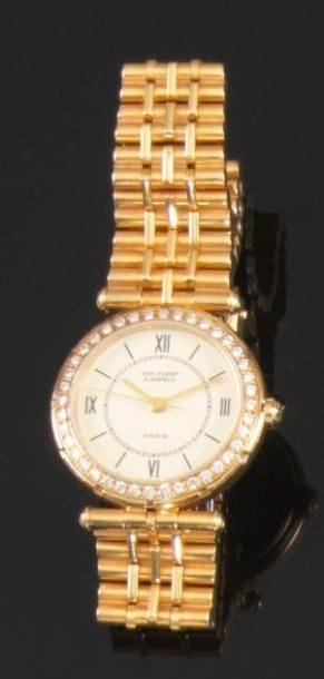 VAN CLEEF & ARPELS
Montre de dame en or jaune,...
