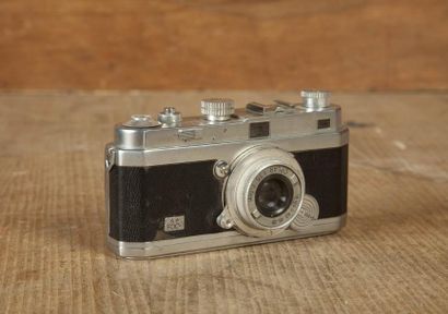 Appareil photographique 24 x 36 mm, Foca....