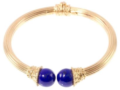 LALAOUNIS
Bracelet jonc ouvrant en or jaune...