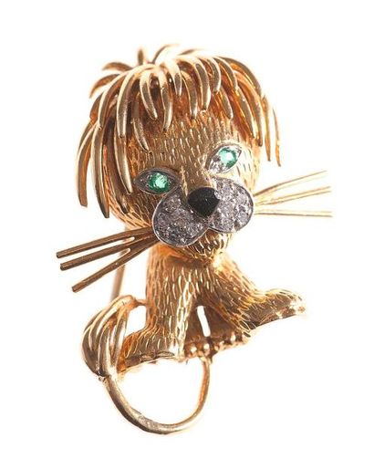 VAN CLEEF & ARPELS
Broche-clip 