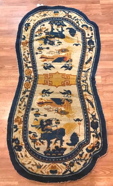 9591_50
Tapis d'orient