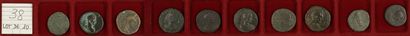 LOT de 10 moyen-bronzes coloniaux du IIIème...