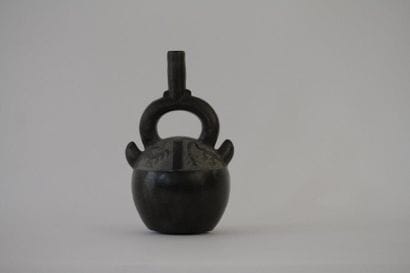 Vase en étrier en forme de cactus avec deux...