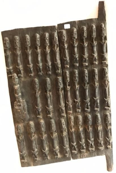 Fragment de porte Dogon en bois