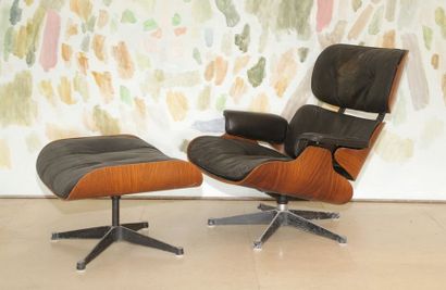 Ray (1907-1958) et Charles (1912-1988) EAMES

FAUTEUIL...