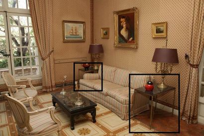 PAIRE DE BOUTS DE CANAPE RECTANGULAIRES

Style...