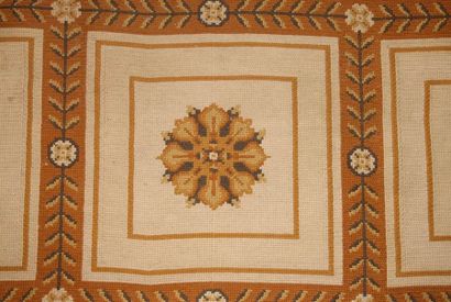GRAND TAPIS ARRAIOLOS

Portugal XXème Siècle...