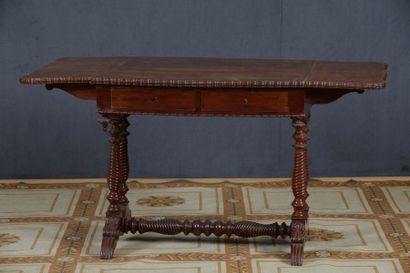 TABLE A ECRIRE à volets latéraux 

Epoque...