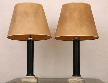 PAIRE DE LAMPES colonne 

Circa 1960

Ebene...