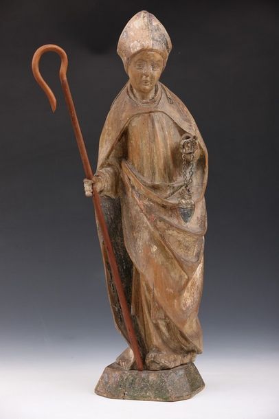 Saint Evêque en tilleul sculpté avec traces...
