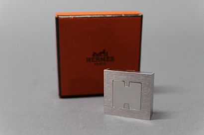 HERMES Paris made in France

*Lot comprenant...