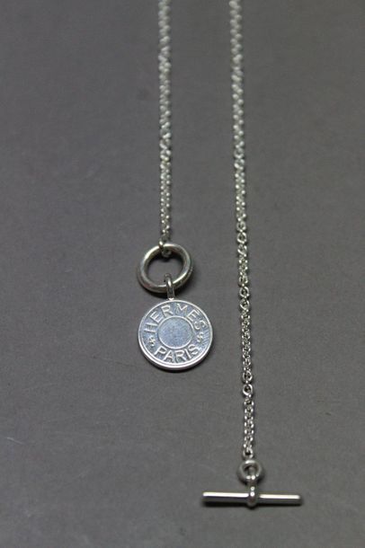 HERMES Paris made in France

Collier en argent...