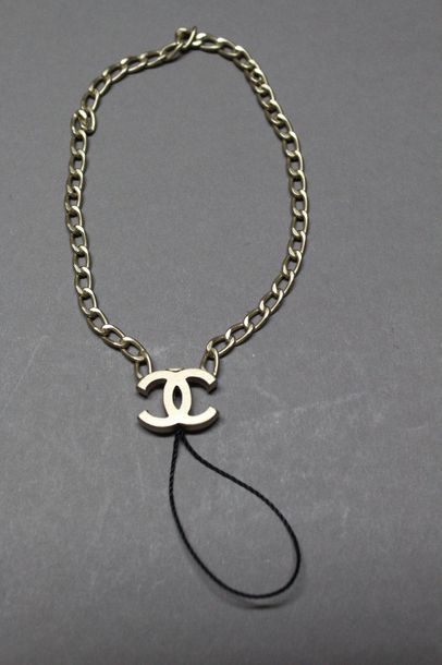 CHANEL par Karl Lagerfeld

Collection Prêt-à-porter...