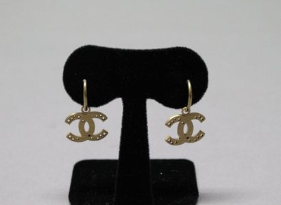 CHANEL par Karl Lagerfeld

Collection Prêt-à-porter...