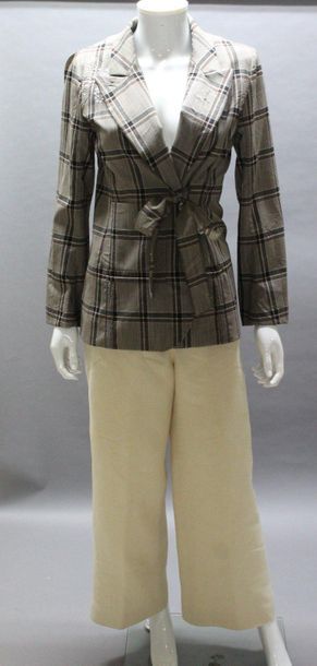 Sonia RYKIEL 

Lot composé d'une veste à...