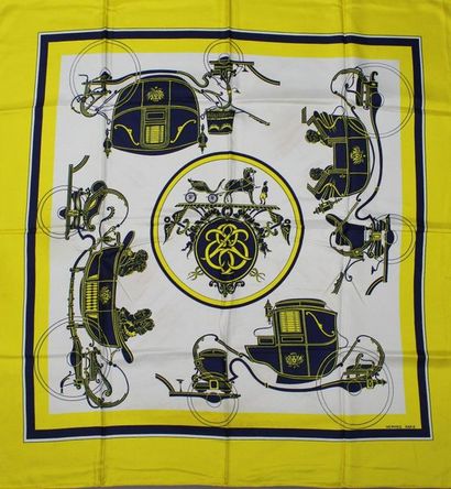 HERMES Paris made in France

Carré en twill...